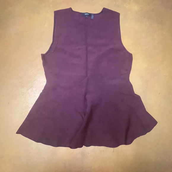 Maroon Empire Waist Tank - Picture 2 of 8